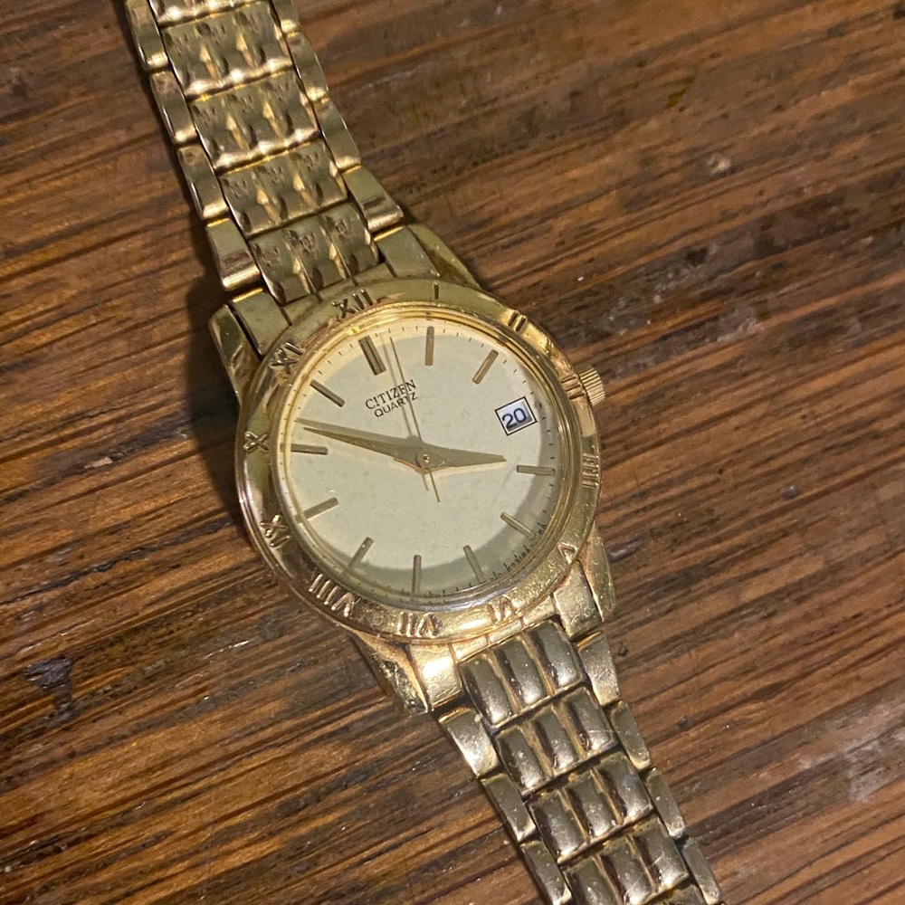 Citizen Gold-Tone women’s Watch 90s